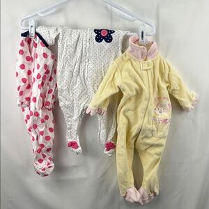 Girl’s Sleep and Play - Sized 0 to 3 Months - 2 Lt Weight - 1 Med Weight -3 Pack